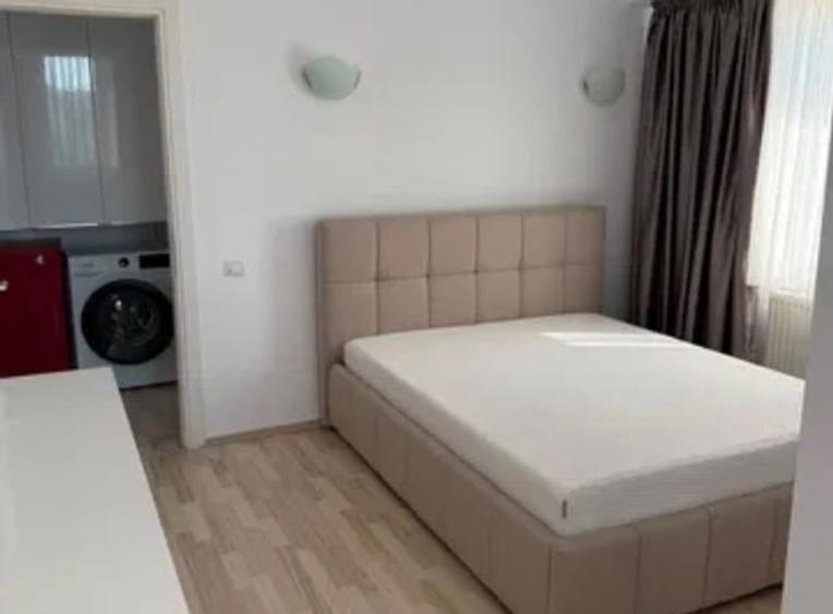 2 camere Titan - complex Edenia - 4