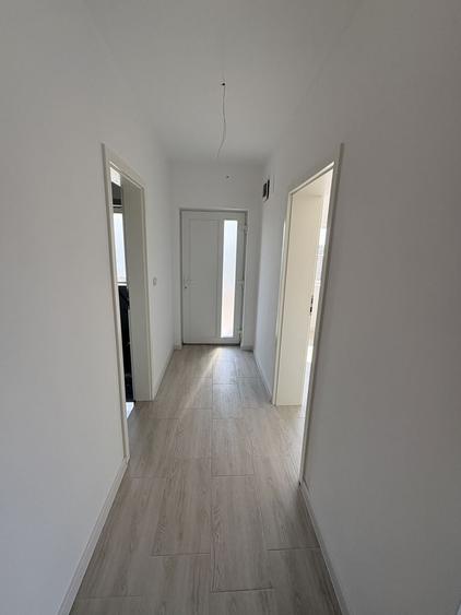 Duplex cu 3 camere cu Canalizare în Moșnița Veche