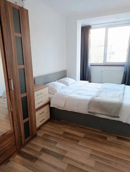 Apartament cu 2 camere semidecomandat în Florești