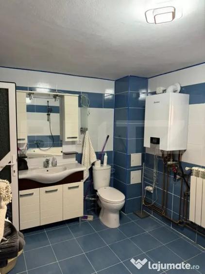 Casă cu 5 camere cu Teren 464 Mp în Unirea