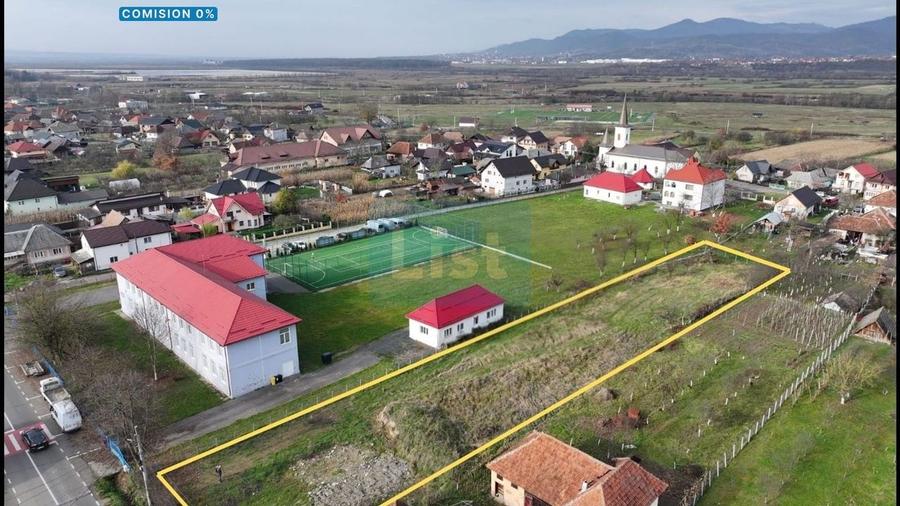 Teren Construcții intravilan de 2500 mp, în Săsar