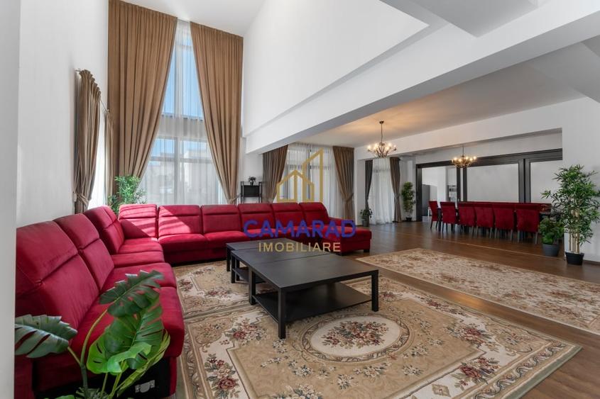 Casă individuală cu 8 camere cu Canalizare în Pipera