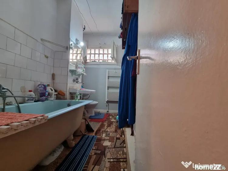 Apartament cu 2 camere nedecomandat în Ultracentral