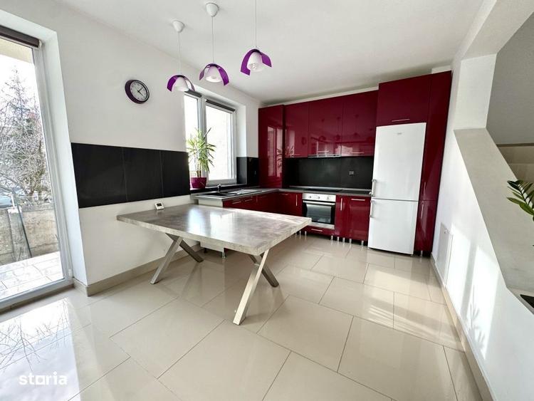Casă cu 4 camere cu Teren 200 Mp în Zorilor