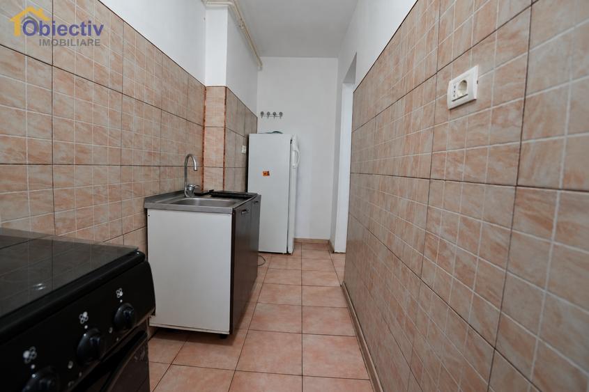 Garsonieră decomandată în Mărăței