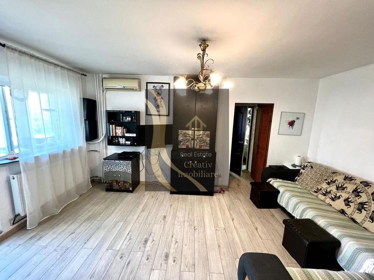 Apartament cu 4 camere decomandat în Sebastian