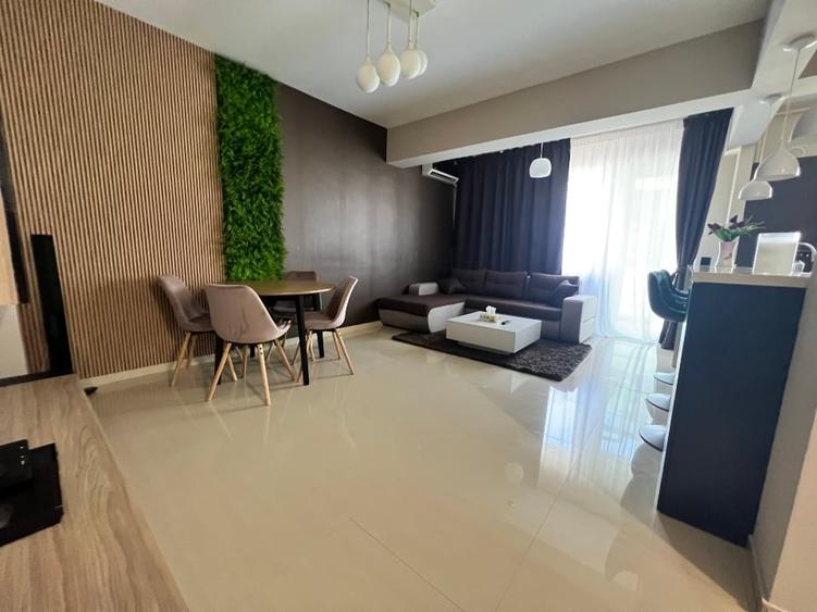 Apartament cu 2 camere decomandat, mobilat în Tomis Plus