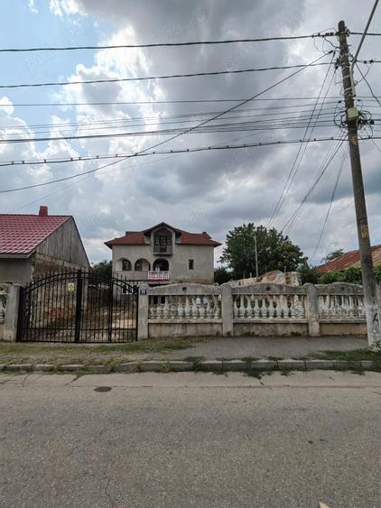 Casa de vanzare - 2