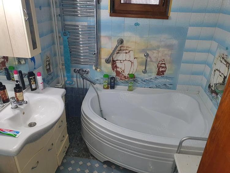 Casă cu Teren 520 Mp în Vlădești
