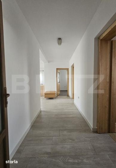 Apartament cu 3 camere decomandat în Chișoda