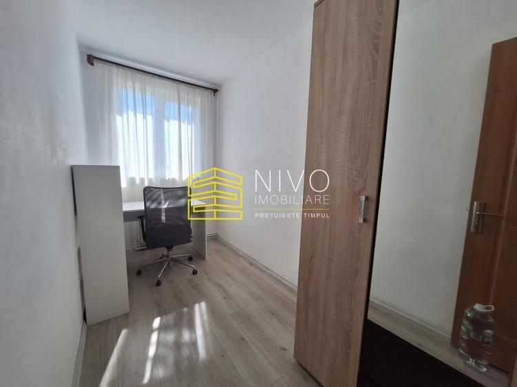 Apartament cu 3 camere semidecomandat, mobilat în Ady