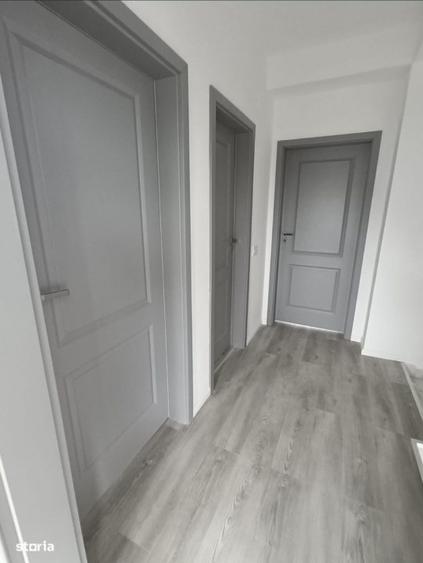 Duplex cu 4 camere cu Canalizare în Albert