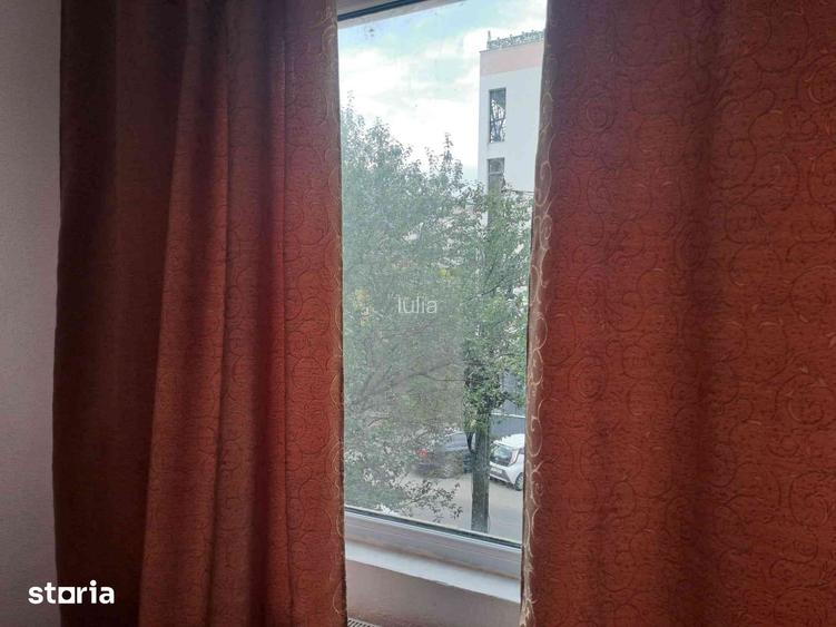 Apartament 2 camere, balcon, zona centrala