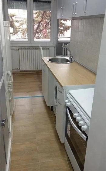 Vanzare apartament de doua camere in zona Brancoveanu - 4