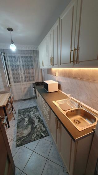 Apartament cu 2 camere decomandat în Theodor Pallady