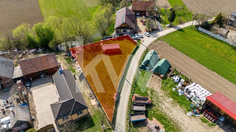 Teren Construcții intravilan de 1000 mp, în Lunca Calnicului