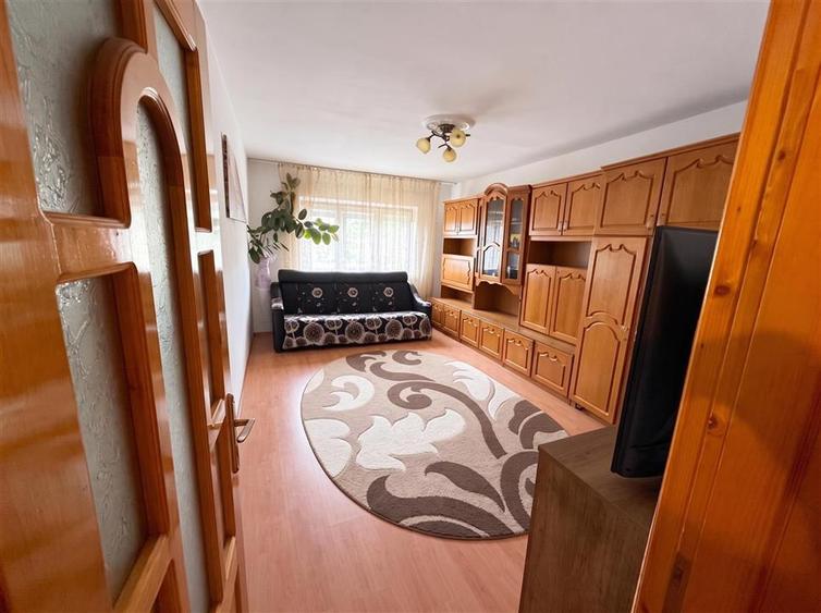 Apartament cu 2 camere decomandat în Burdujeni