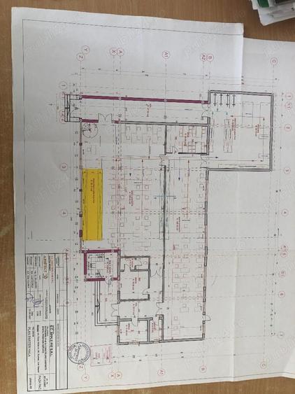 Spațiu comercial, de 711 mp, în Central
