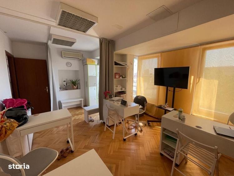 Apartament cu 2 camere semidecomandat în Universitate