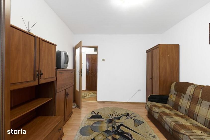 Apartament cu 2 camere decomandat în Radu Negru