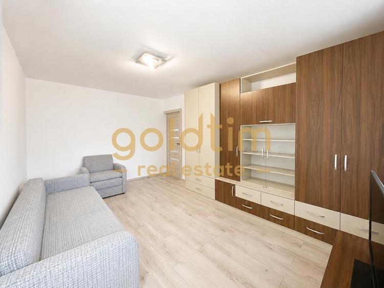 Apartament cu 2 camere semidecomandat, mobilat în Băneasa