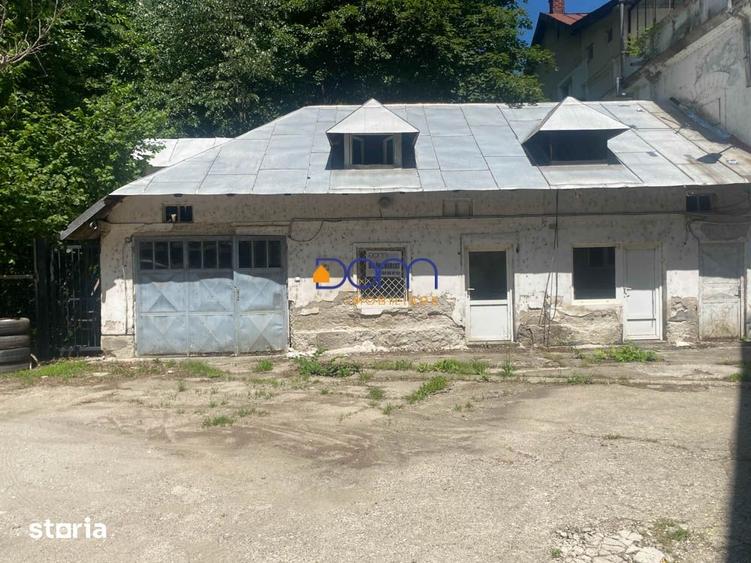 Spațiu comercial, de 100 mp, în Central