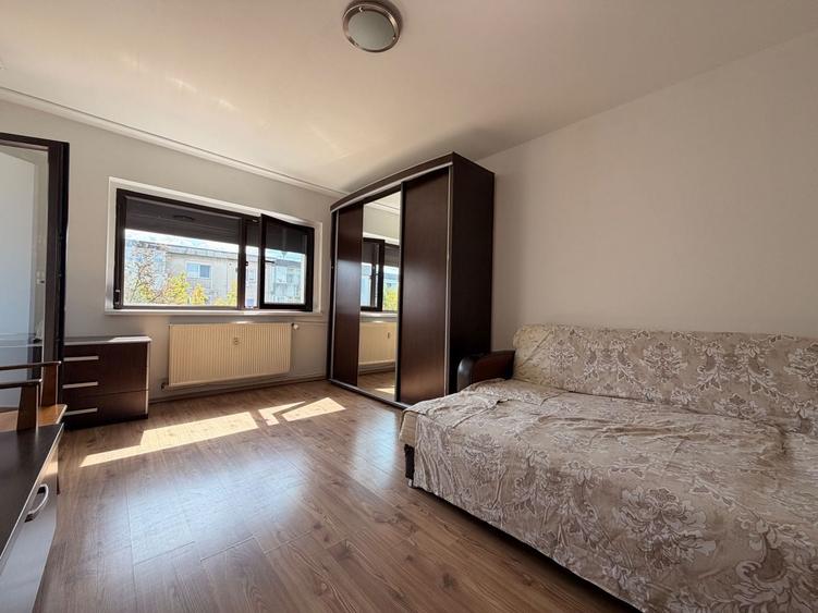 Apartament cu 2 camere decomandat, mobilat în Aviației