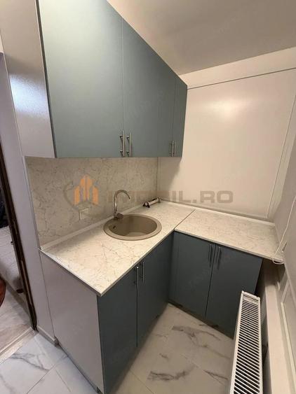 Apartament cu 2 camere decomandat în Nicolina