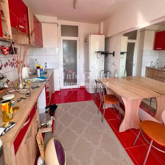 | Apartament cu 2 camere | Siderurgistilor Vest | Etaj 3 | - 5