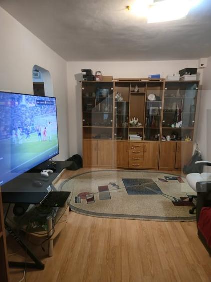 Apartament cu 2 camere semidecomandat, mobilat în Brazda lui Novac