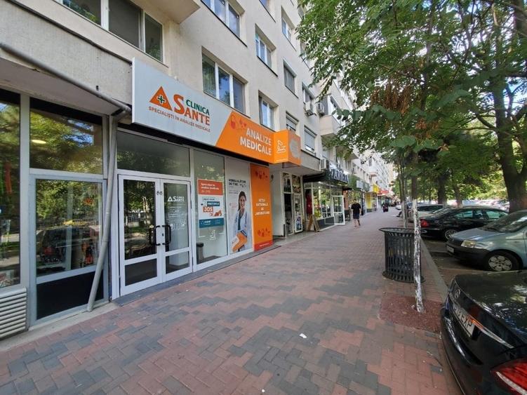 Spațiu comercial, de 110 mp, în Mihai Bravu