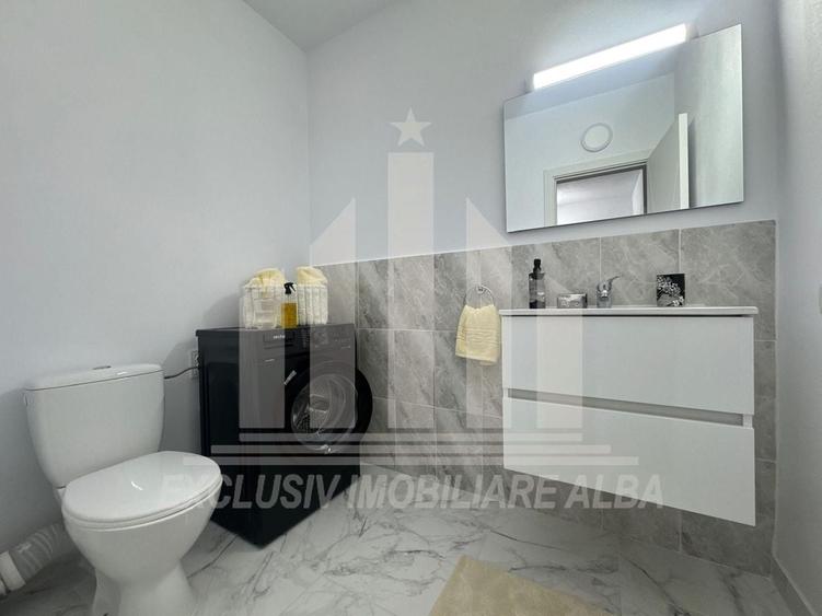 Apartament cu 3 camere decomandat, mobilat în Ampoi 3