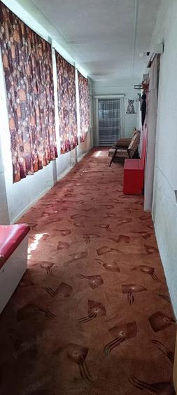 Casă cu 6 camere cu Teren 3277 Mp în Cenad