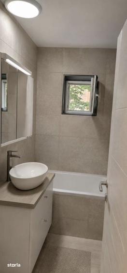 Apartament cu 3 camere decomandat în Pantelimon