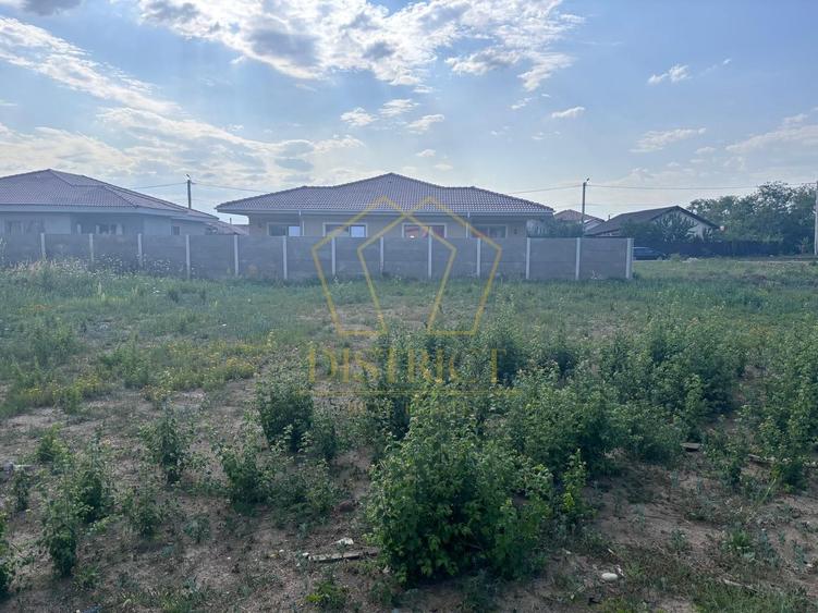 Teren Construcții intravilan de 874 mp, în Moșnița Nouă