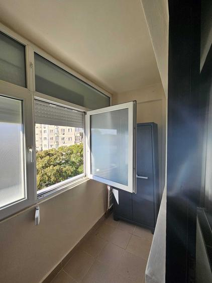 Apartament cu 2 camere decomandat în Lipovei