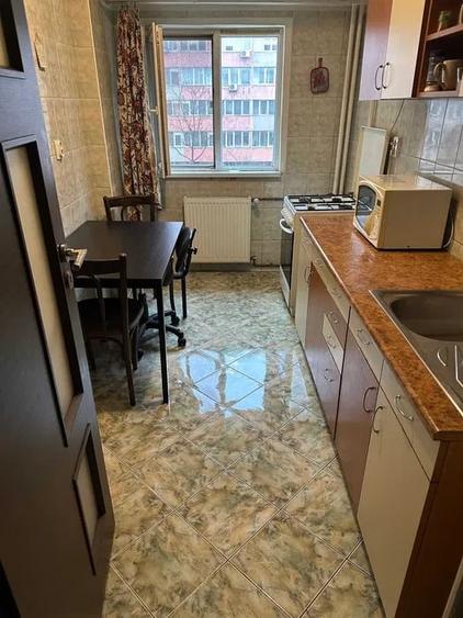 Apartament cu 4 camere decomandat, mobilat în Ferdinand