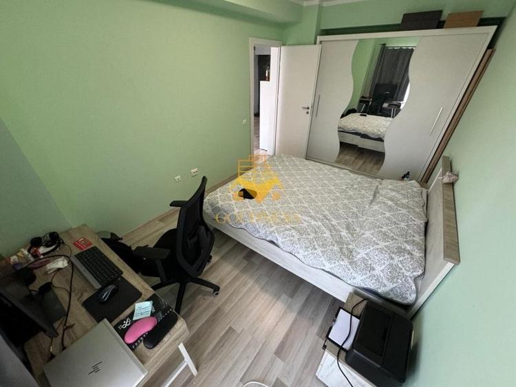Apartament cu 3 camere semidecomandat în Central
