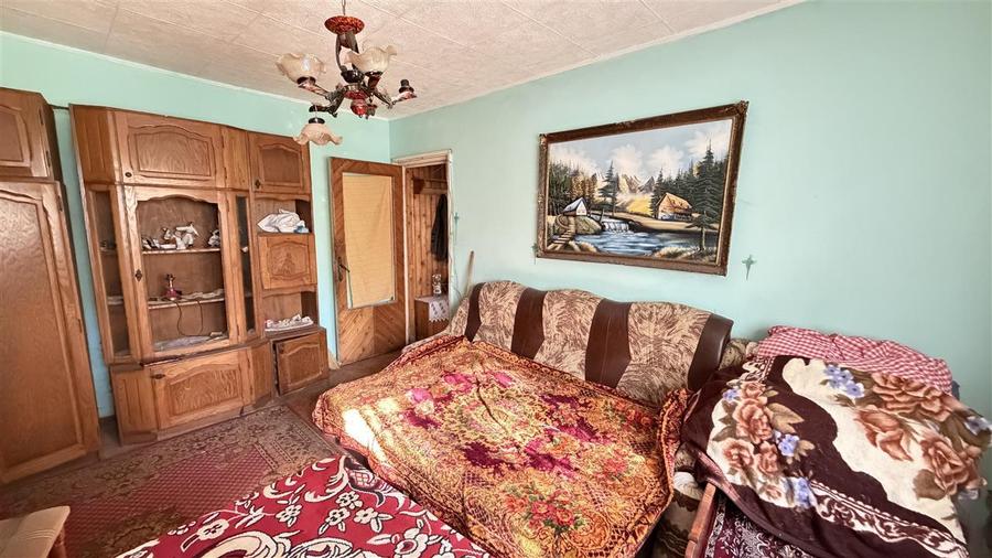Apartament cu 2 camere semidecomandat în Valenta