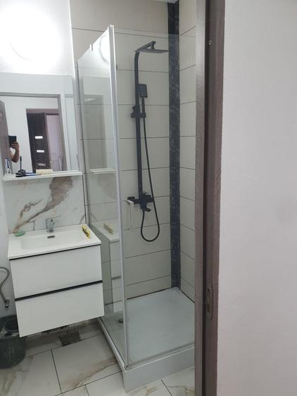 Apartament cu 2 camere decomandat în Podgoria
