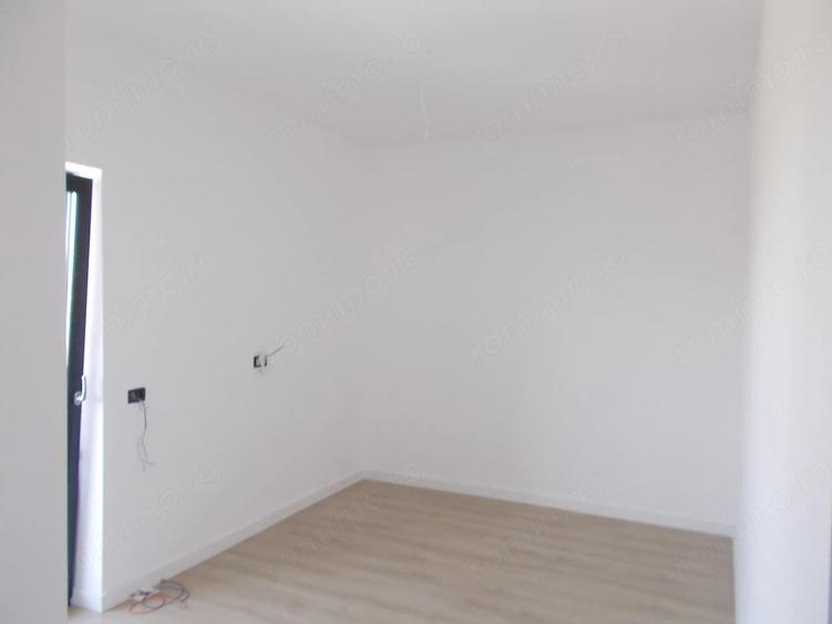 Triplex, P+E, Sacalaz, 3 si 2 dormitoare, living, la cheie, 105 si 86mp, com=0% - 11