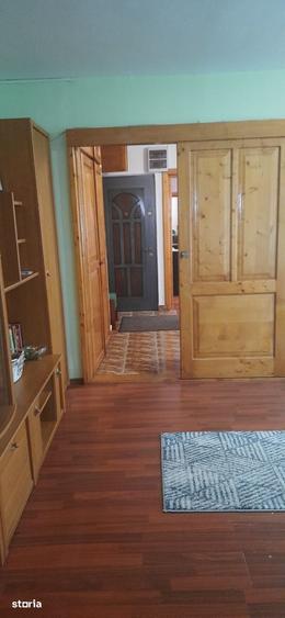 Apartament cu 3 camere în Dacia