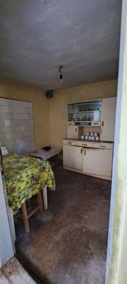 Casă cu 3 camere în Central