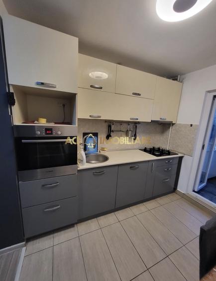 Apartament cu 3 camere decomandat, mobilat în Dristor