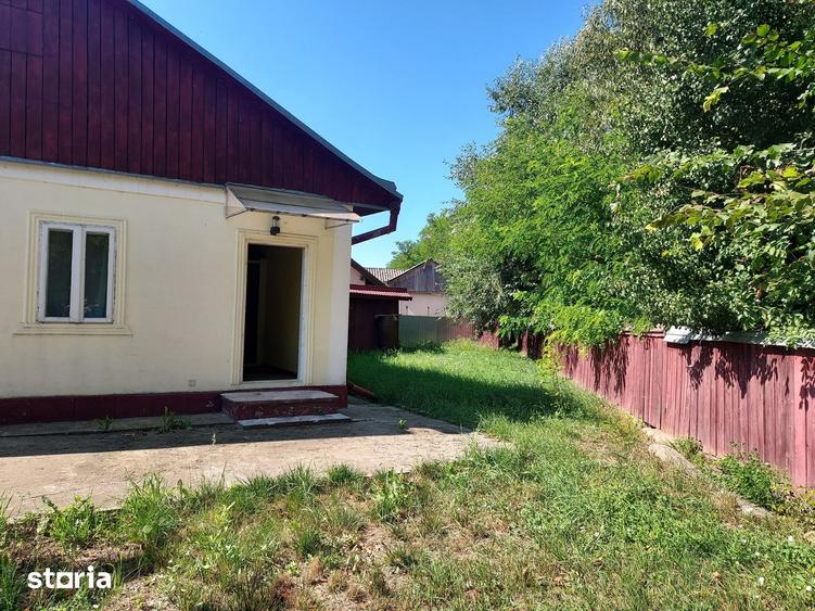 Hantesti - casa de locuit cu 3 camere si anexe - 7