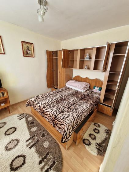 Apartament cu 2 camere semidecomandat în George Enescu
