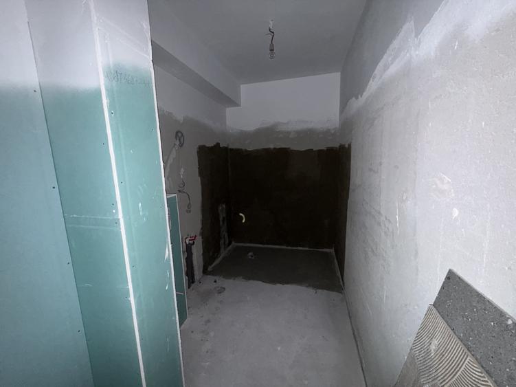 Apartament cu 2 camere decomandat în Theodor Pallady