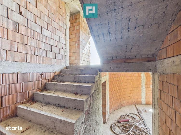 Vila pe 3 niveluri si garaj 168mp in Zimandu Nou - 12