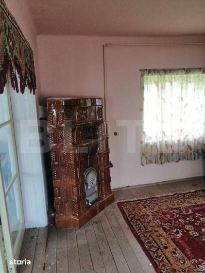 Casă cu 3 camere cu Teren 5000 Mp în Central