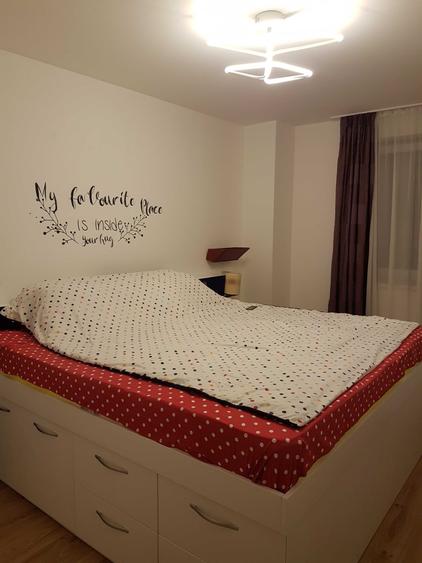 Apartament cu 2 camere decomandat în Vitan